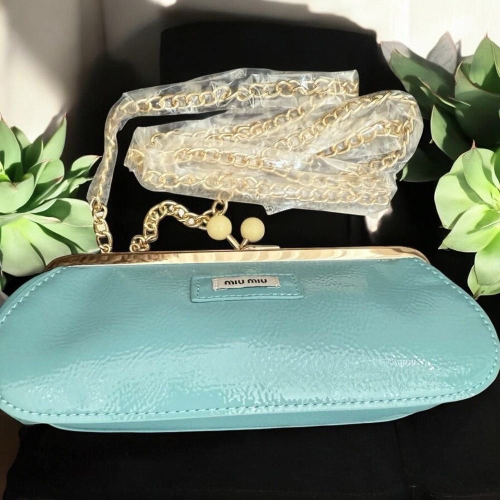 New w/ Box Miu Miu VIP Crossbody Clutch in Tiffany Blue with Gold Hardwa… - Picture 9 of 10